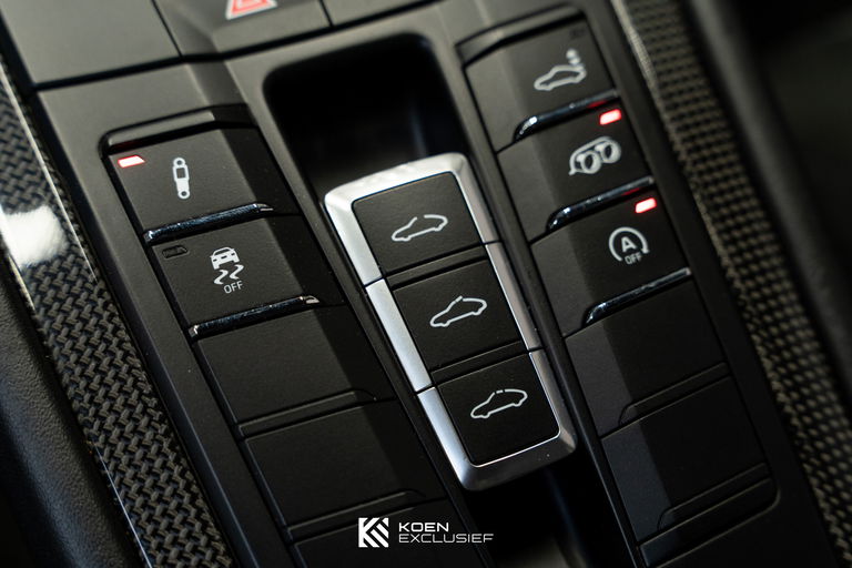 Porsche 991.2 Carrera GTS