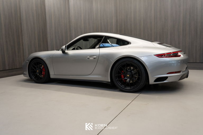 Porsche 991.2 Carrera 4 GTS
