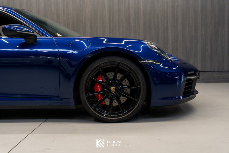 Porsche 992 Carrera 4S