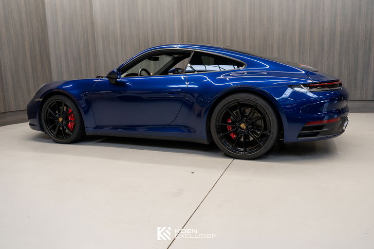 Porsche 992 Carrera 4S