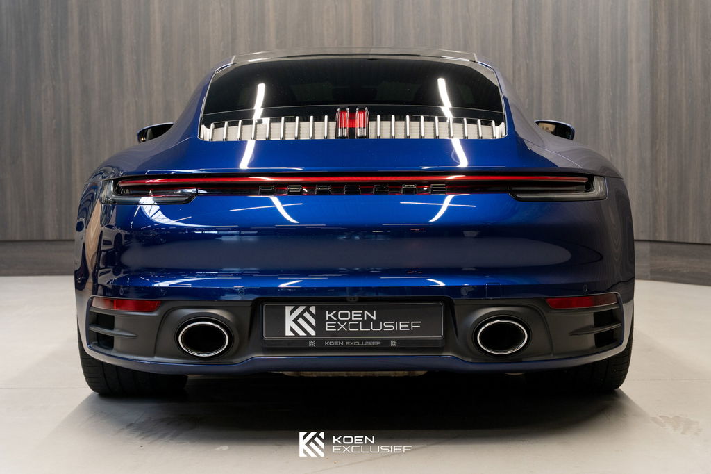Porsche 992 Carrera 4S