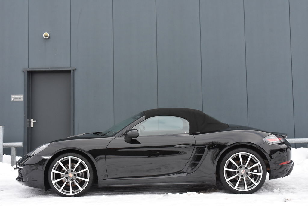 Porsche 718 Boxster