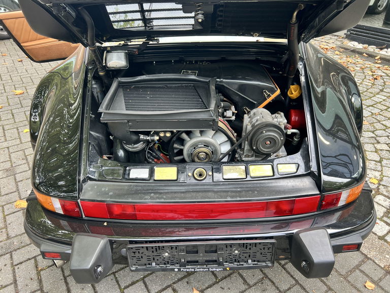 Porsche 911 Turbo 3.3