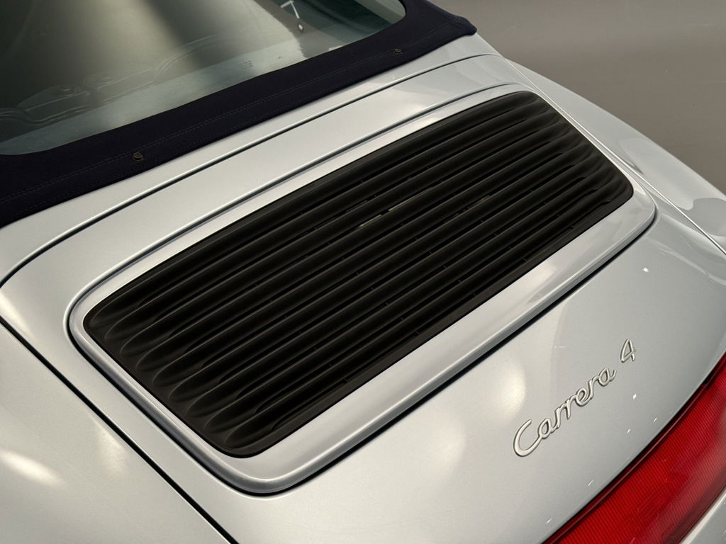 Porsche 993 Carrera 4