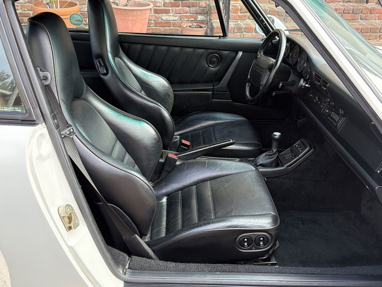 Porsche 964 Carrera 2