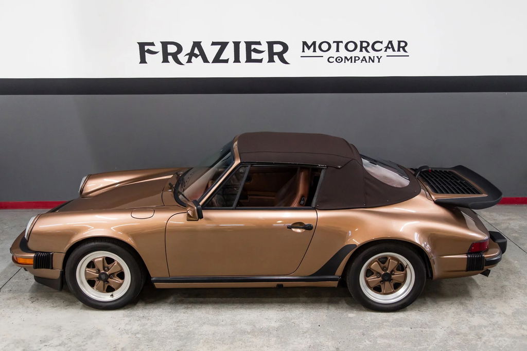 Porsche 911 Carrera 3.2 (US)