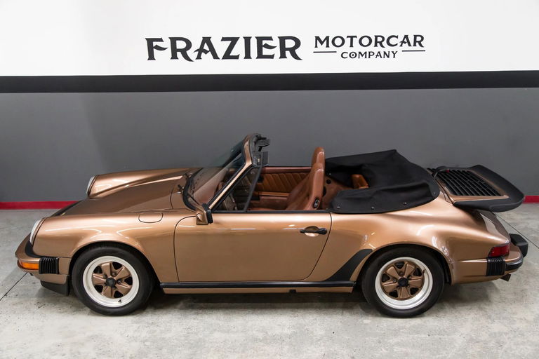 Porsche 911 Carrera 3.2 (US)