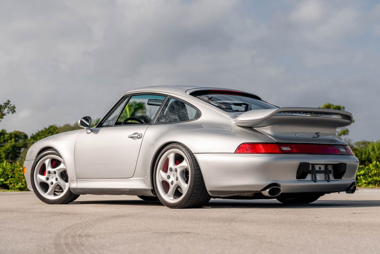 Porsche 993 Carrera 4S