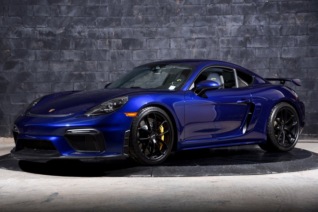 Porsche 718 Cayman GT4