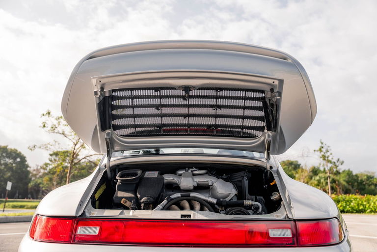 Porsche 993 Carrera 4S