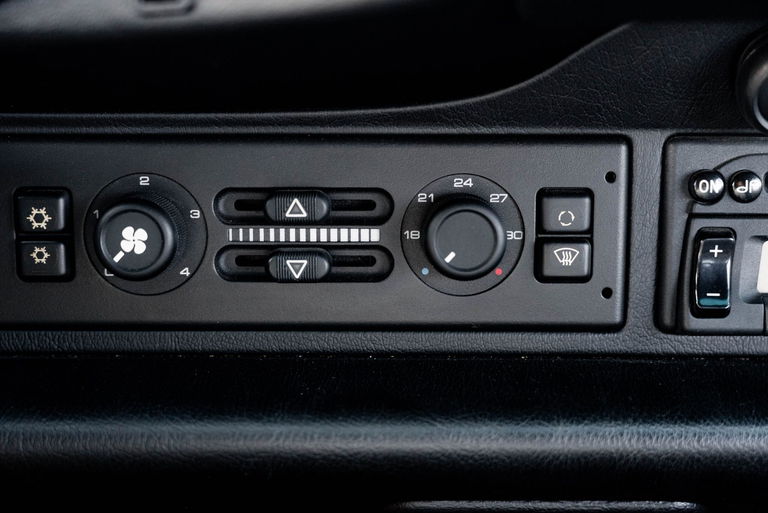 Porsche 993 Carrera 4S