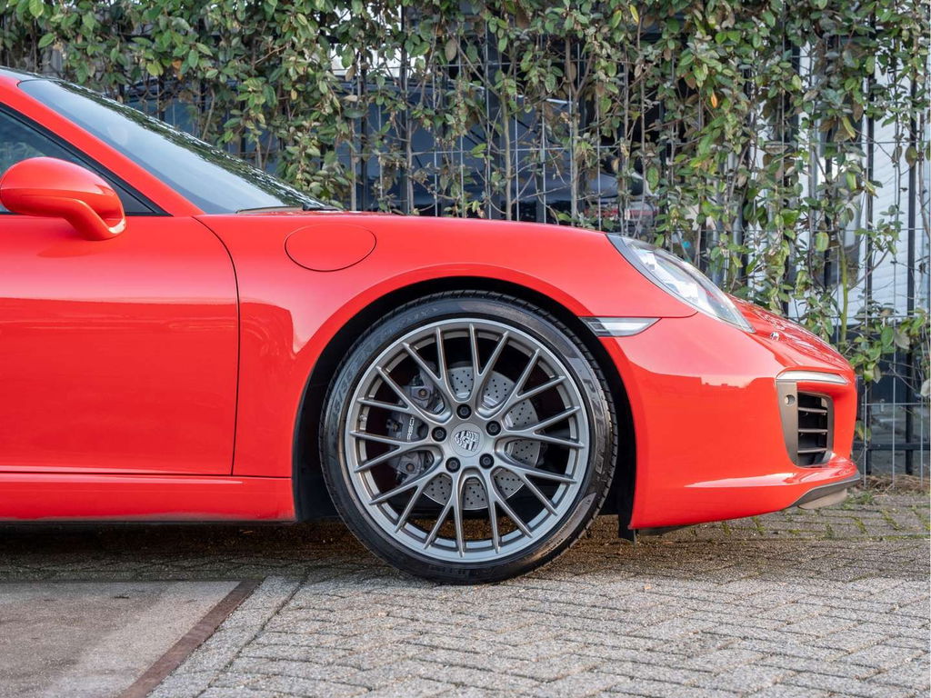 Porsche 991.2 Carrera