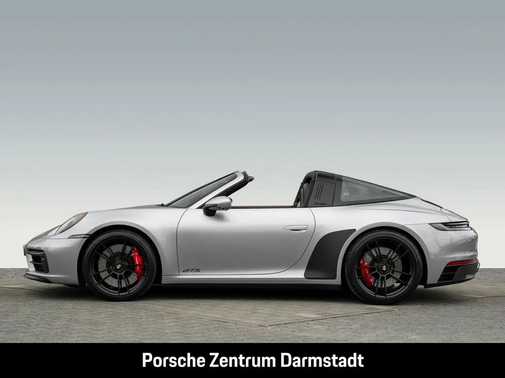 Porsche 992 Targa 4 GTS