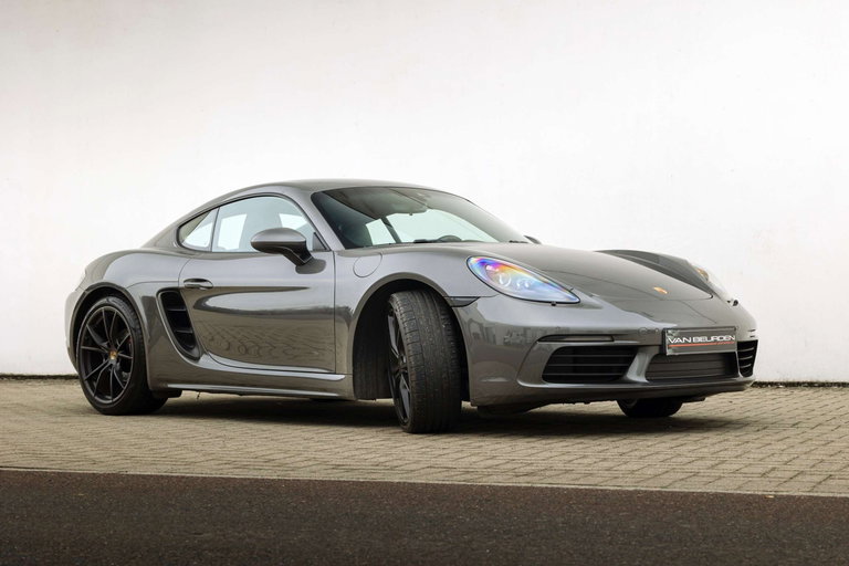 Porsche 718 Cayman