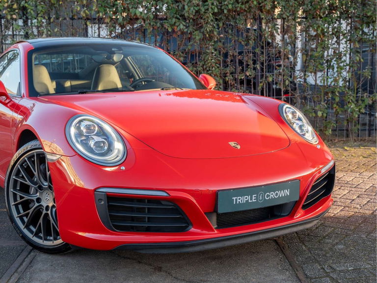 Porsche 991.2 Carrera