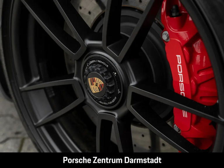 Porsche 992 Targa 4 GTS