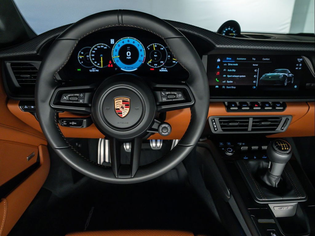 Porsche 992.2 GT3 Touring