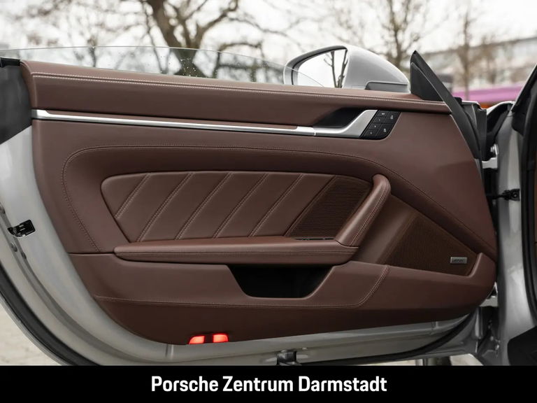 Porsche 992 Targa 4 GTS