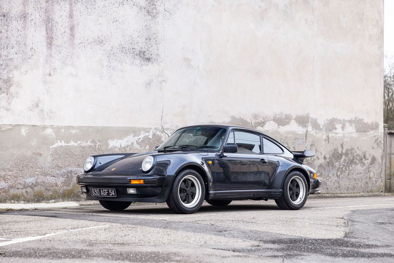 Porsche 911 Turbo 3.3