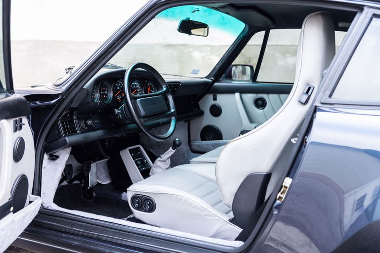 Porsche 911 Turbo 3.3