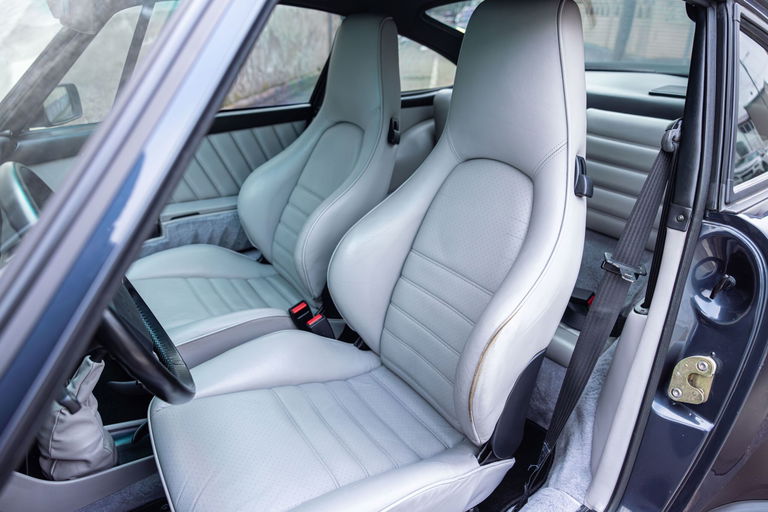 Porsche 911 Turbo 3.3