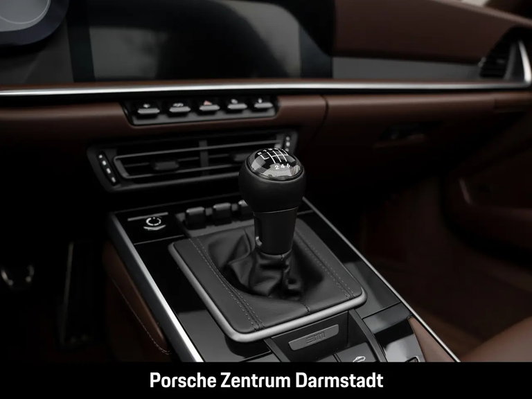 Porsche 992 Targa 4 GTS