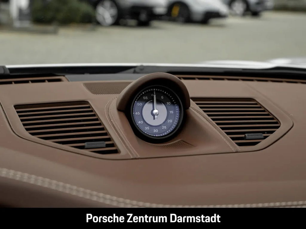 Porsche 992 Targa 4 GTS