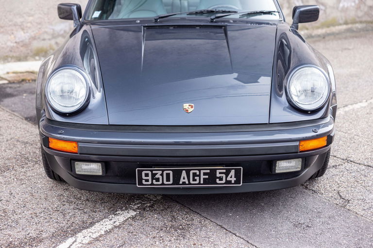 Porsche 911 Turbo 3.3