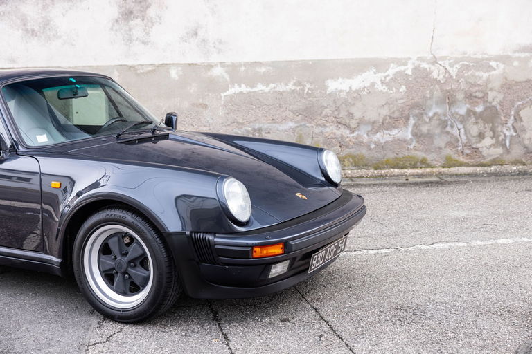 Porsche 911 Turbo 3.3