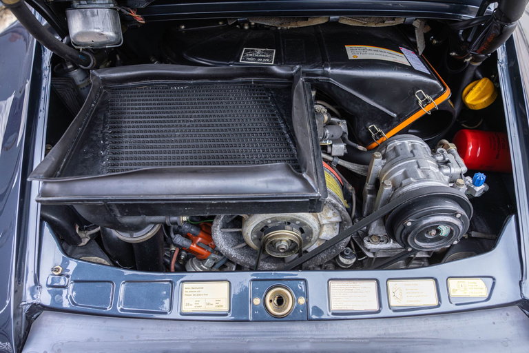Porsche 911 Turbo 3.3