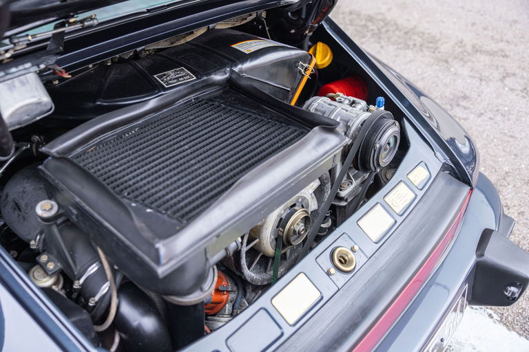 Porsche 911 Turbo 3.3