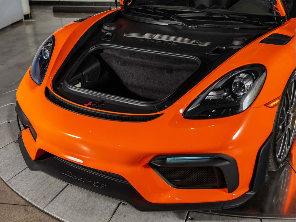 Porsche 718 Spyder RS