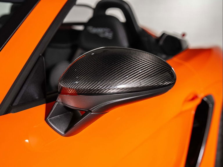 Porsche 718 Spyder RS