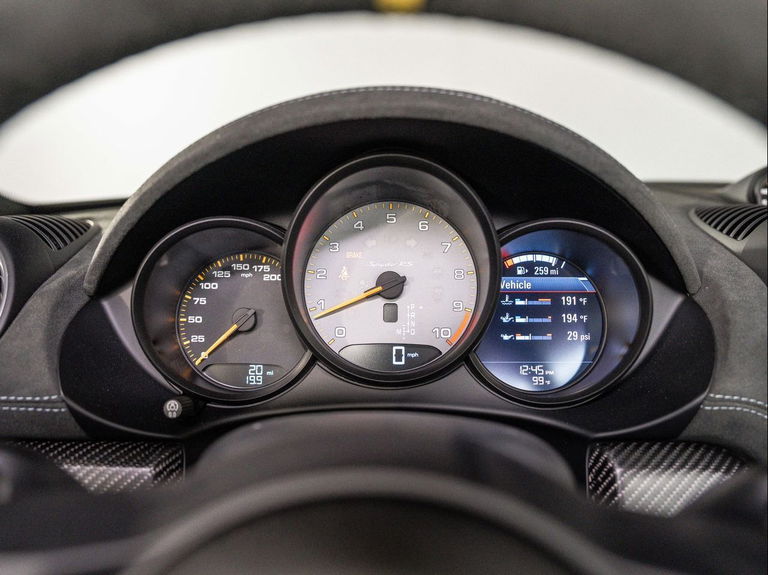 Porsche 718 Spyder RS