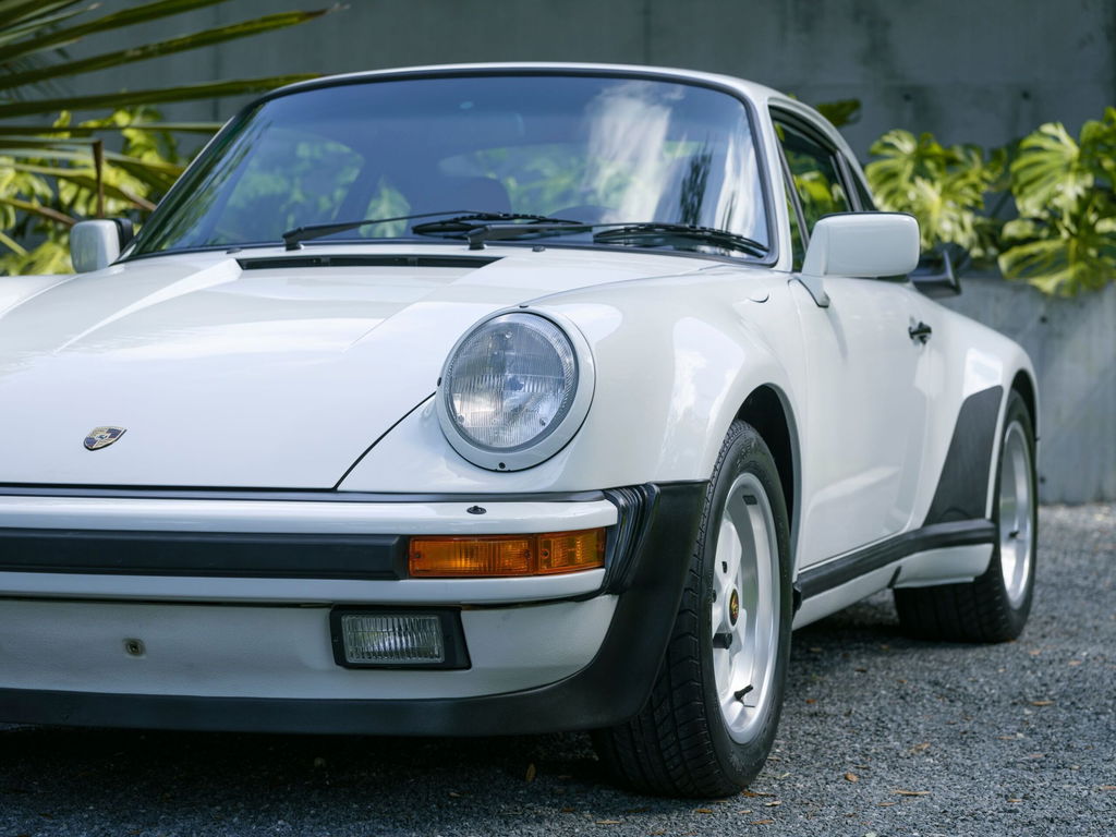 Porsche 911 Turbo 3.3