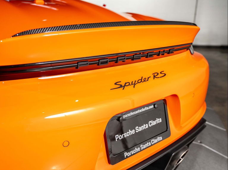 Porsche 718 Spyder RS