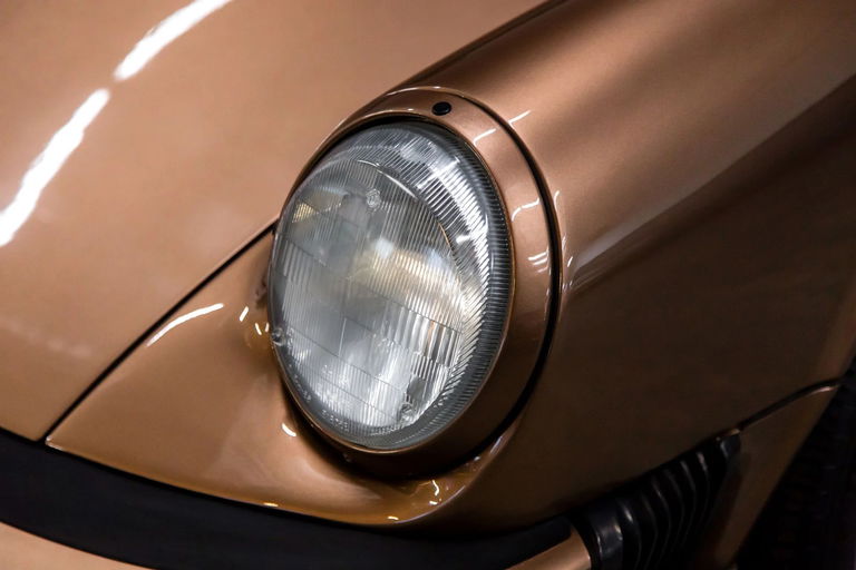 Porsche 911 Carrera 3.2 (US)