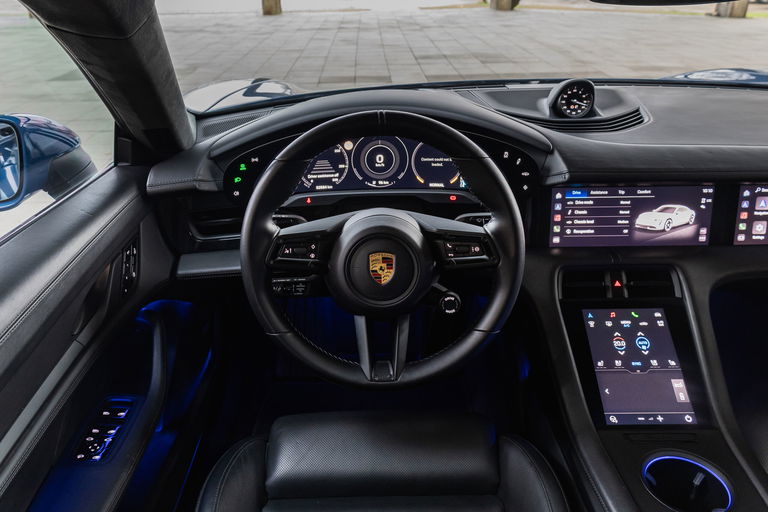 Porsche Taycan Turbo