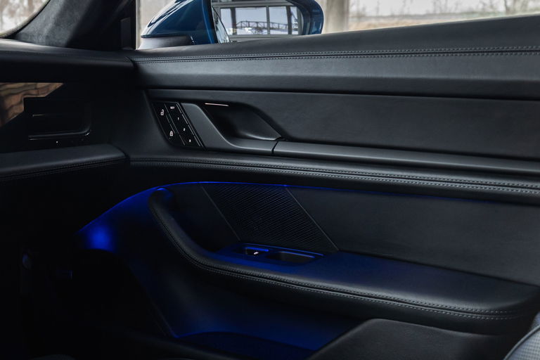 Porsche Taycan Turbo