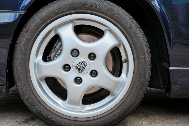 Porsche 964 Carrera 2