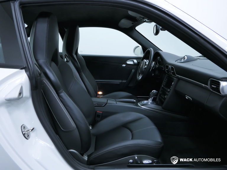 Porsche 997.2 Carrera 4S