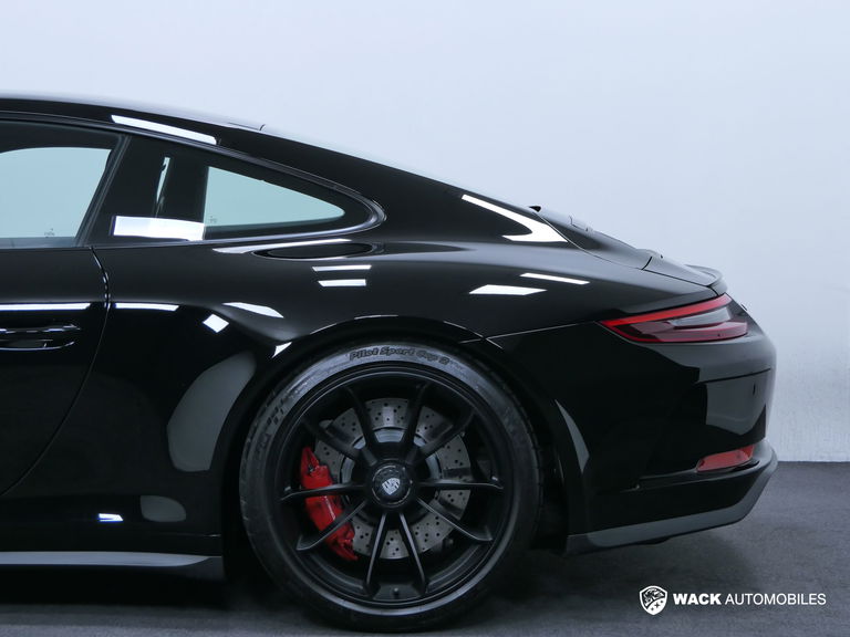 Porsche 991 GT3 Touring
