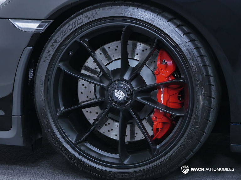 Porsche 991.2 GT3 Touring