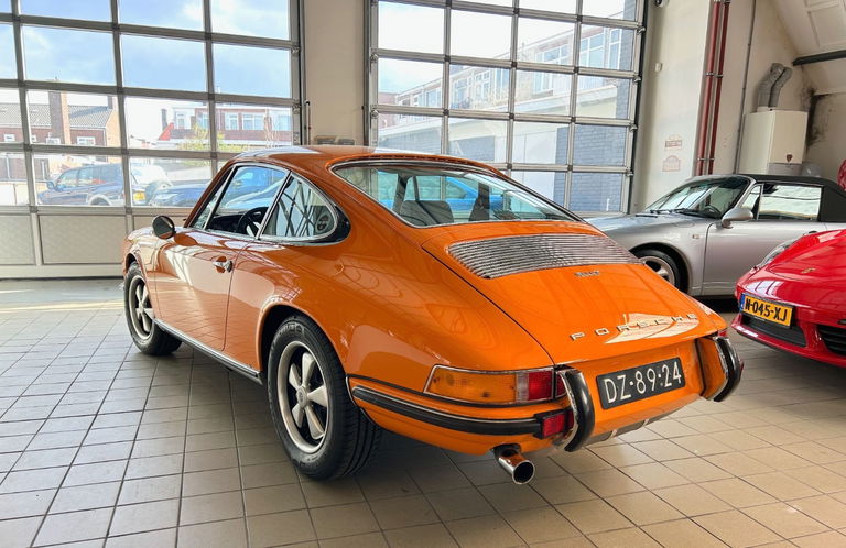 Porsche 911 T