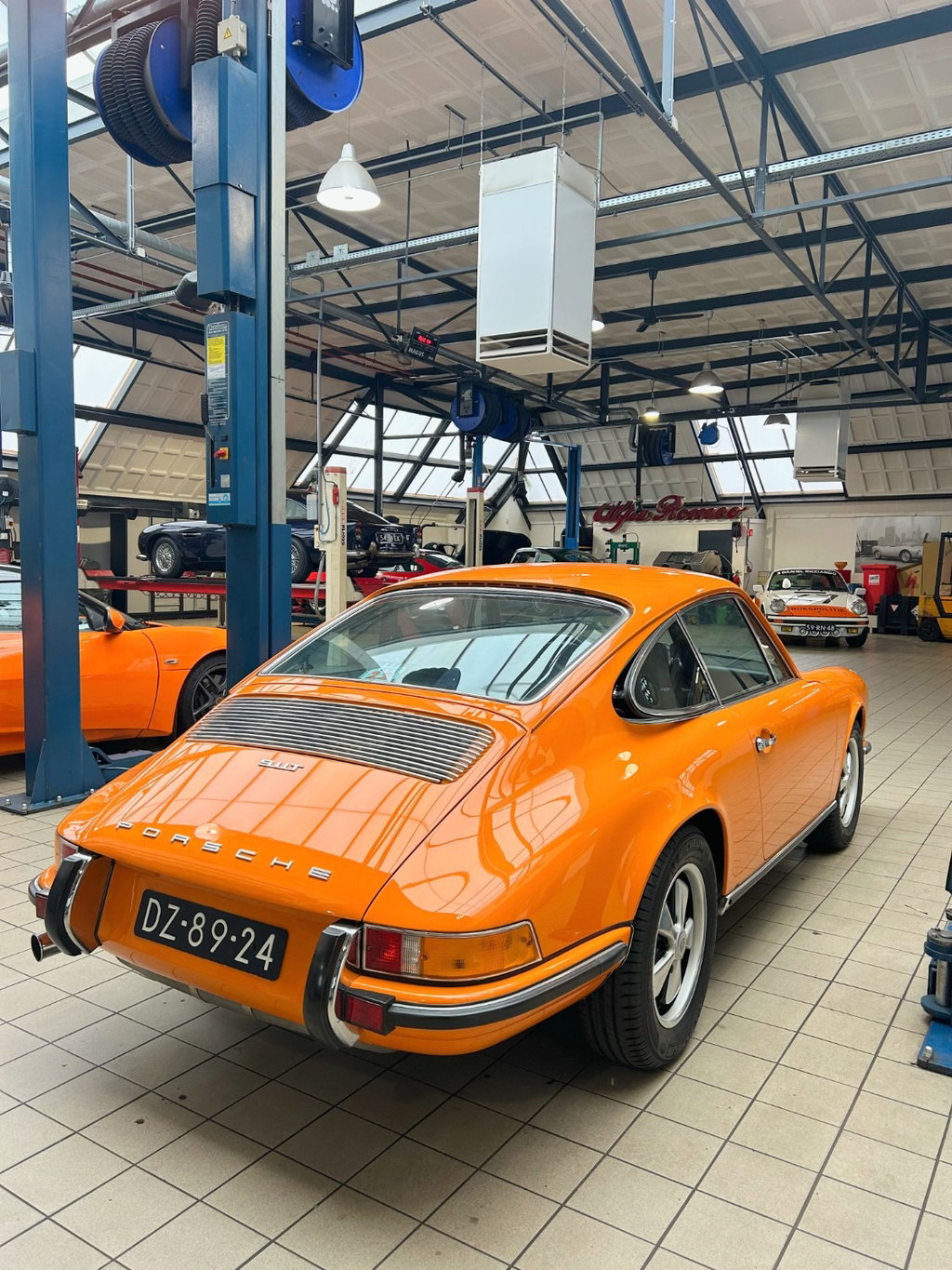 Porsche 911 T