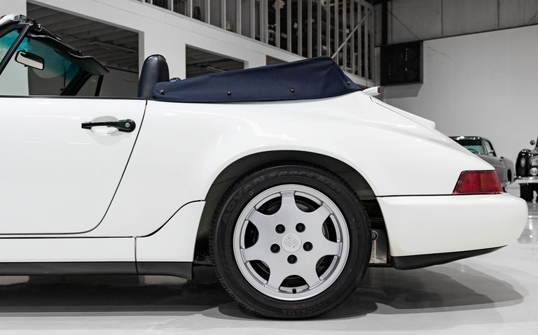 Porsche 964 Carrera 4