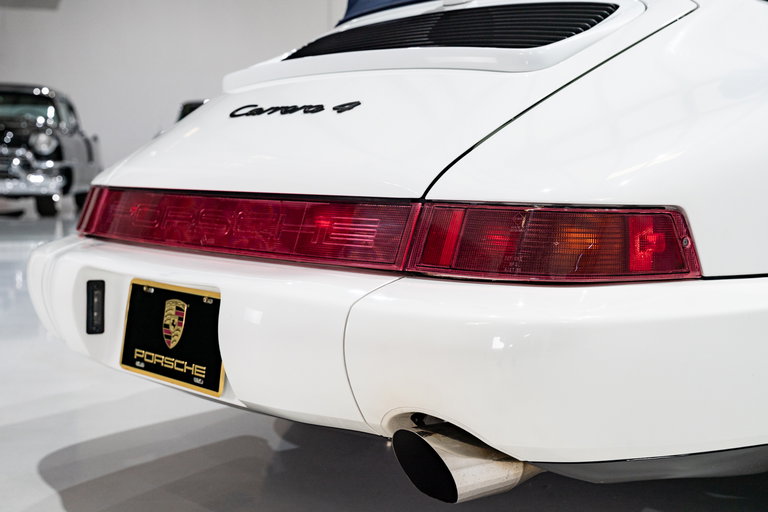Porsche 964 Carrera 4