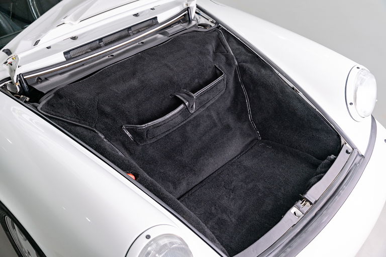 Porsche 964 Carrera 4