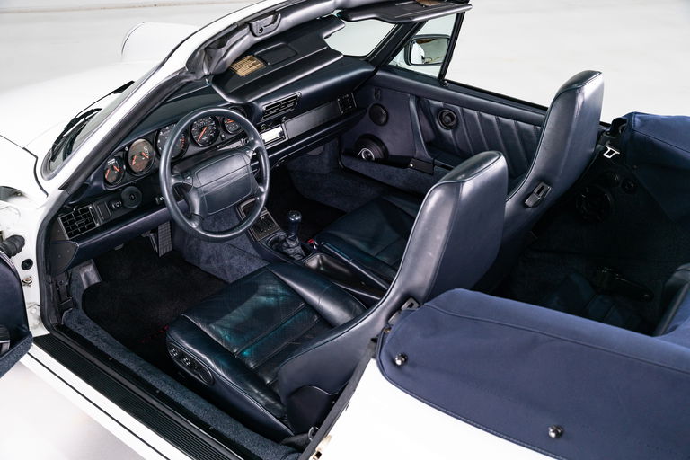 Porsche 964 Carrera 4