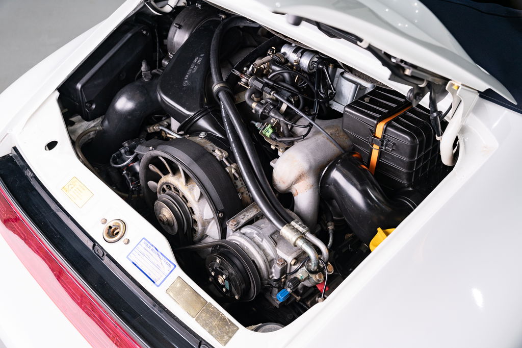 Porsche 964 Carrera 4